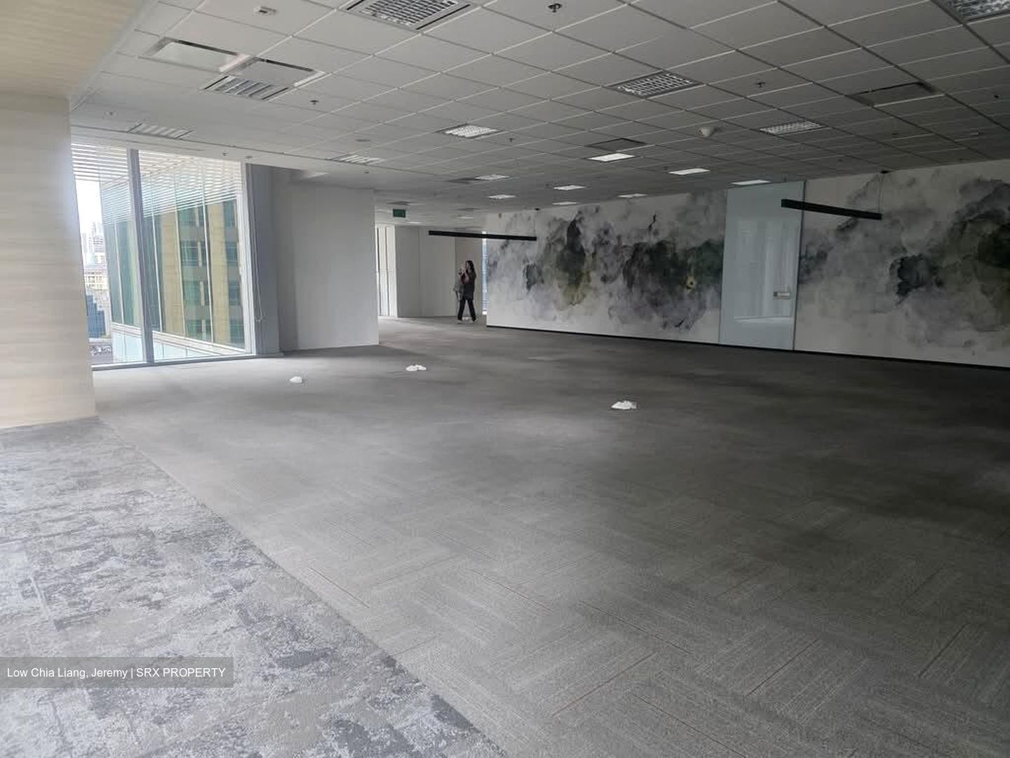 Ocean Financial Centre (D1), Office #572102151